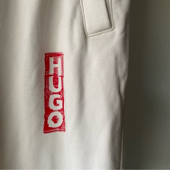 Hugo Boss Jersey Jogger Sweatpants Cream Red Label Mens Size Medium - Picture 6 of 9